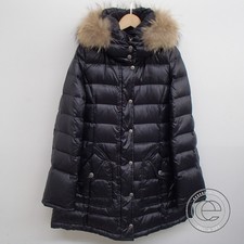 バーバリー ファー付きダウンコート 買取実績です。