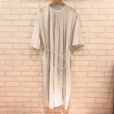 ミナペルホネンの18SS garden patchwork ワンピースをお買取させていただきました。銀座で洋服買取は銀座本店へ！状態は未使用品でございます。