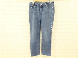 ジバンシィの16AW　正規　ブルー　スタッズデニムパンツの買取実績です。