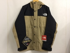 ノースフェイス ベージュ×黒 MOUNTAIN LIGHT JACKET GORE-TEX 買取実績です。