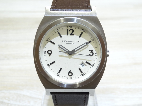 ダンヒルの8051 FRID クオーツ腕時計の買取実績です。