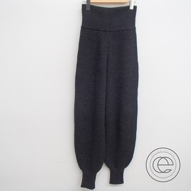 フミカウチダの黒 ハイウエスト ウール リブニット パンツの買取実績です。