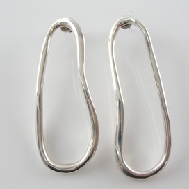 ソフィーブハイのSV925 Arp Earrings  シルバーピアスの買取実績です。