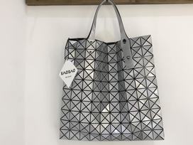バオバオイッセイミヤケのシルバー　トートバッグの買取実績です。