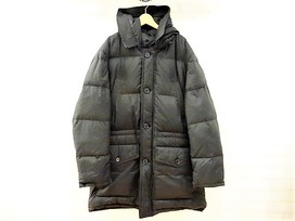 オースチンリードの黒 フード付き ダウンジャケットの買取実績です。