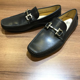 フェラガモのドライビングスリッポンの買取実績です。