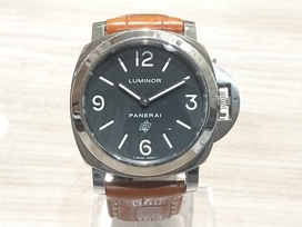 2911のPAM01000 ルミノール ベースロゴ 手巻き時計の買取実績です。