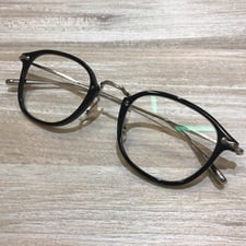 オリバーピープルズ（OLIVER PEOPLES）のHOLDREN ボストンタイプメガネをお買取させていただきました。メガネ買取もにお任せ！状態は綺麗な状態のお品物です。