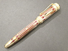 モンブランの1997年限定 パトロンシリーズ エカテリーナ2世 ペン先K18 万年筆をブランド買取の銀座本店で買取致しました。状態は未使用品です。