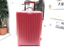 リモワ 赤　サルサ　35L　2輪　キャリーケース 買取実績です。