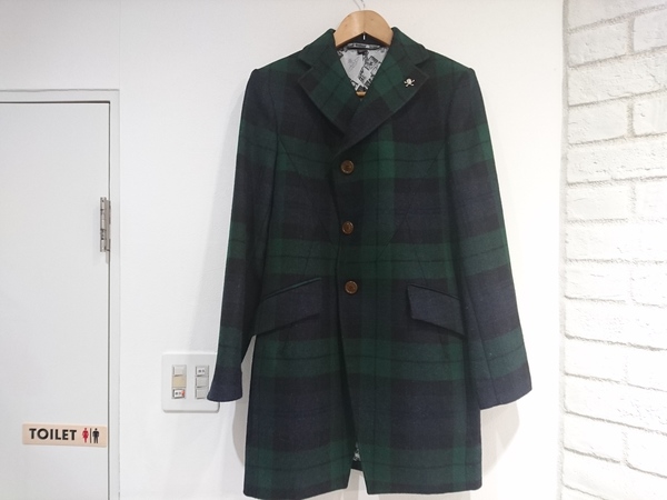 ヴィヴィアンウエストウッドの洋服の12年コレクション タータンチェック コートの買取実績です 18年11月19日公開の情報です エコスタイル