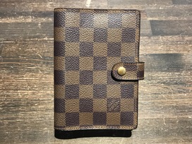 ルイヴィトンの00年 ダミエ アジェンダPMの買取実績です。