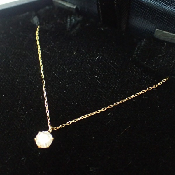 シエナのTDA8194 一粒ダイヤモンド 0.2ct ネックレスの買取実績です。
