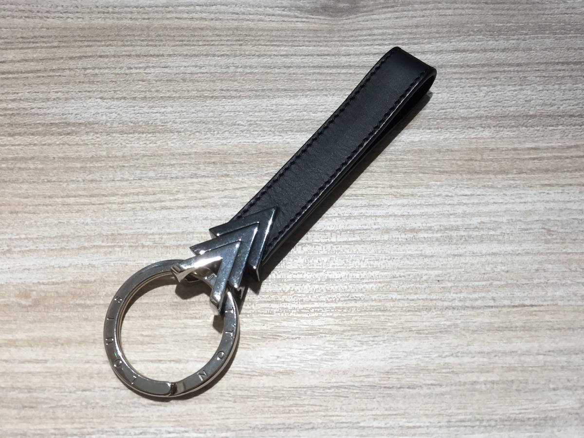 ルイヴィトンのM62726 VVVドラゴンヌ キーリングを買取しました