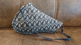 ディオールのトロッター　サドルバッグの買取実績です。