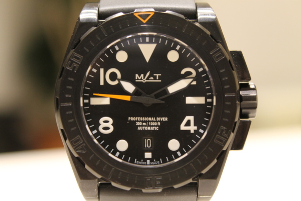 マットウォッチズの黒　AG6　自動巻き　腕時計の買取実績です。