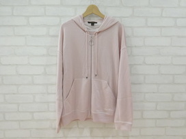 ルイヴィトンの06年製 カシミヤ100 マフラー付属 ZIPパーカーの買取実績です。
