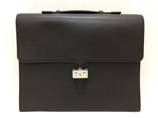 エコスタイル鴨江店にて、ロエベの黒 レザー 2WAYブリーフケースを買取しました。状態は通常使用感のあるお品物です。