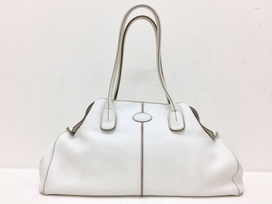 トッズの白 レザー 2WAYバッグの買取実績です。