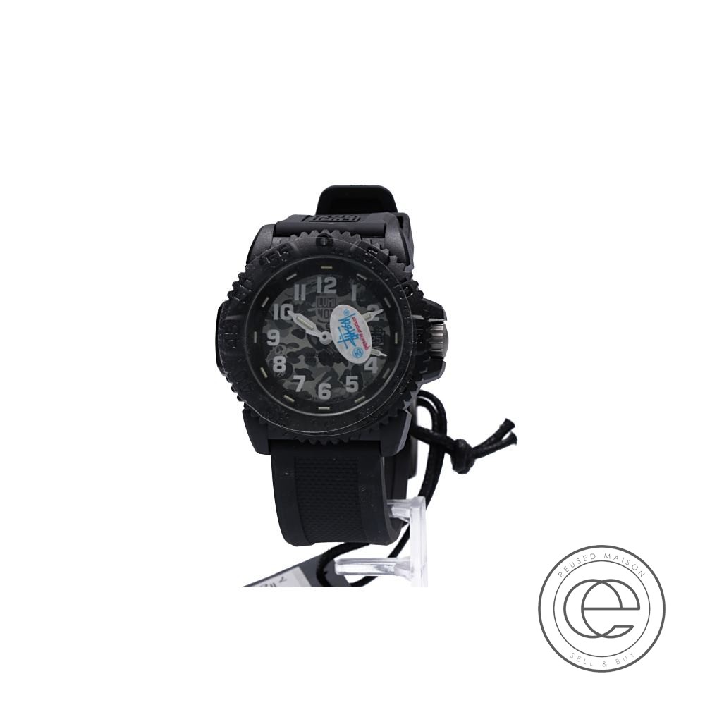 ルミノックスの×A BATHING APE×STUSSY 30周年記念コラボ 腕時計の買取実績です。