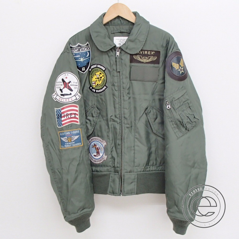 アヴィレックスの6182098-73 CWU-45P TOP GUN トップ・ガン ワッペン付きフライトジャケットの買取実績です。