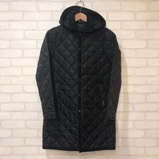 新宿南口店でラベンハム（LAVENHAM）のキルティング フーデットコートをお買取しました。状態は通常使用感のあるお品物です。