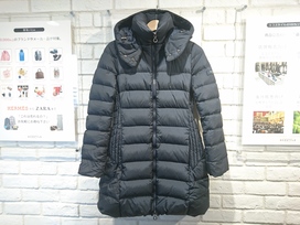 タトラスの17-18AW LTA18A4496 ポリテアマ ダウンコートの買取実績です。