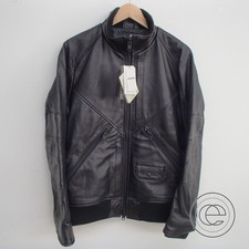 アヴィレックスのP.D.W 6651000 ジップアップ レザー シングルライダースをブランド洋服買取のエコスタイル浜松鴨江店で買取致しました。状態は未使用品です。