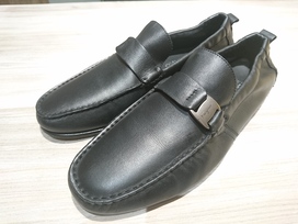 フェラガモのシングルバックル レザースリッポンの買取実績です。
