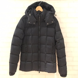 タトラスの15-16AW MTA16A4370 GESSO ダウンジャケットの買取実績です。