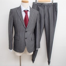 エコスタイルでタケオキクチ（TAKEO KIKUCHI）のモヘア混ウール 2Bシングルスーツをお買取しました。状態は通常使用感のあるお品物です。