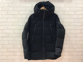 水沢ダウン(デサント)のDOR-C8202 17年　マウンテニアダウンコートの買取実績です。