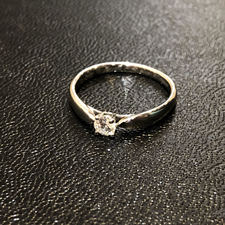 ティファニー ソリテールリング　0.18ct 買取実績です。