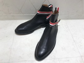 トムブラウンのA0153K40530 黒　レザーブーツの買取実績です。