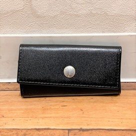 エッティンガーの黒　レザー　４連キーケースの買取実績です。