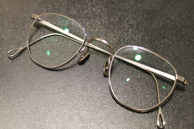 11816の549-8010F　眼鏡の買取実績です。
