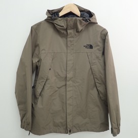 ザ・ノース・フェイスのNP61520　カーキ　SCOOP JACKETの買取実績です。