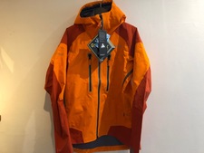 浜松鴨江店にて、ノローナのtrollveggenシリーズのGore-Tex素材を使ったProJacketを買取ました。状態は新品同様の中古商品です