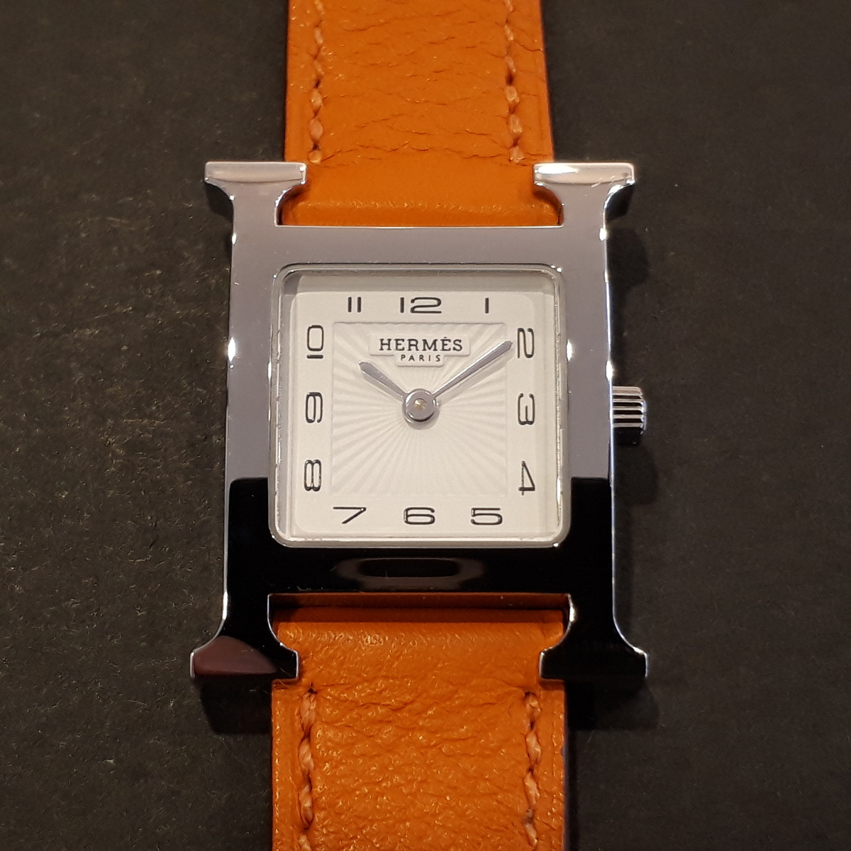 エルメスのHH1.210 Hウォッチ クォーツ時計を買取りました。東京都港区のブランド時計買取リサイクルショップ「エコスタイル広尾店」 買取