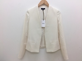 セオリーの19年製 Classic Crepe Clean Blazer ジャケットの買取実績です。