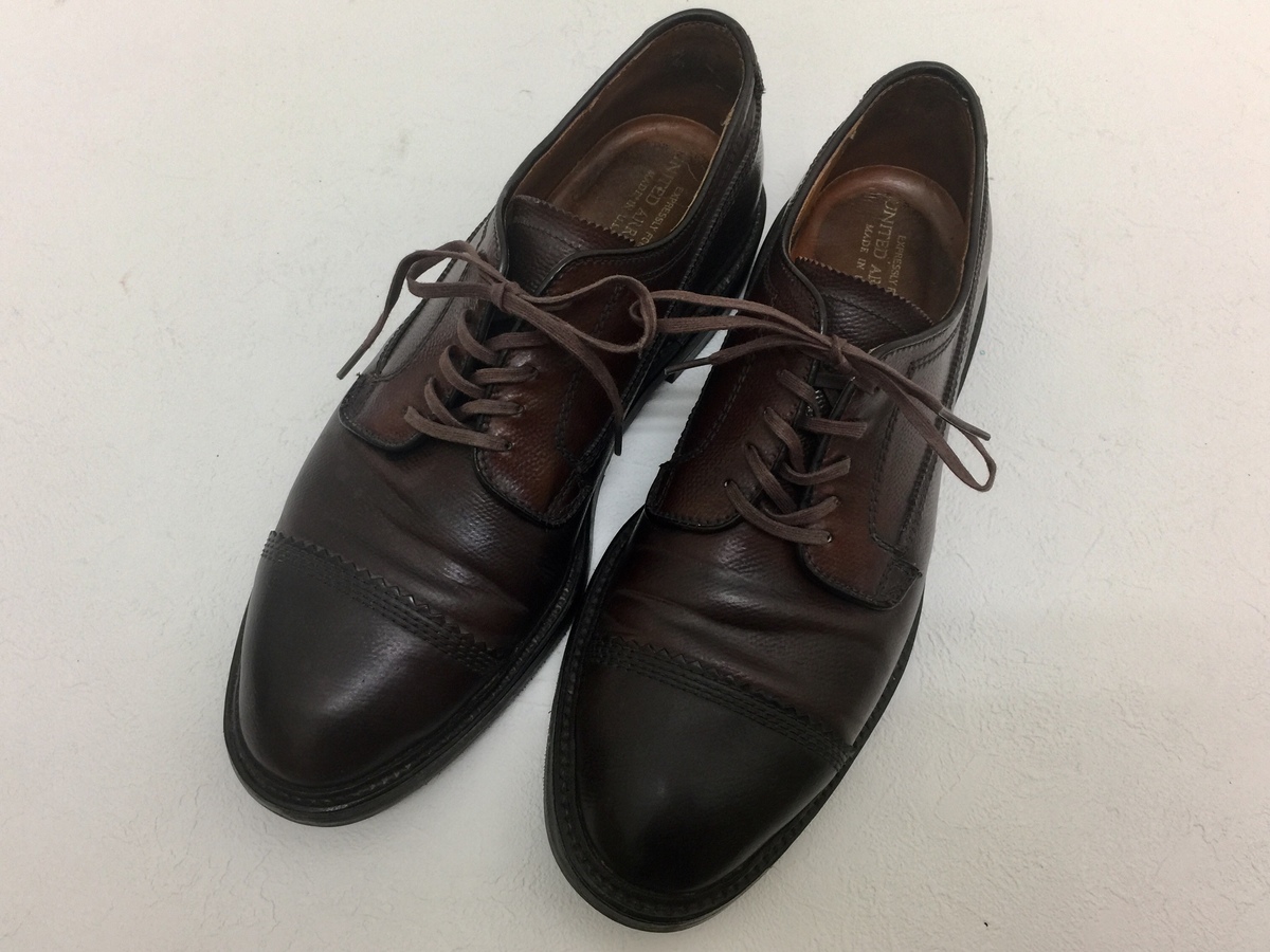 鴨江店にて、オールデンのユナイテッドアローズ別注2952バーガンディ型