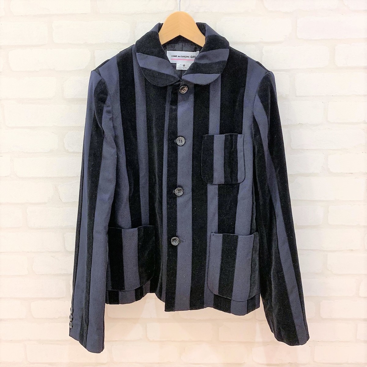コムデギャルソンの洋服のnc J012 ダークネイビー スエード コットンジャケットの買取実績です 19年4月17日公開の情報です エコスタイル