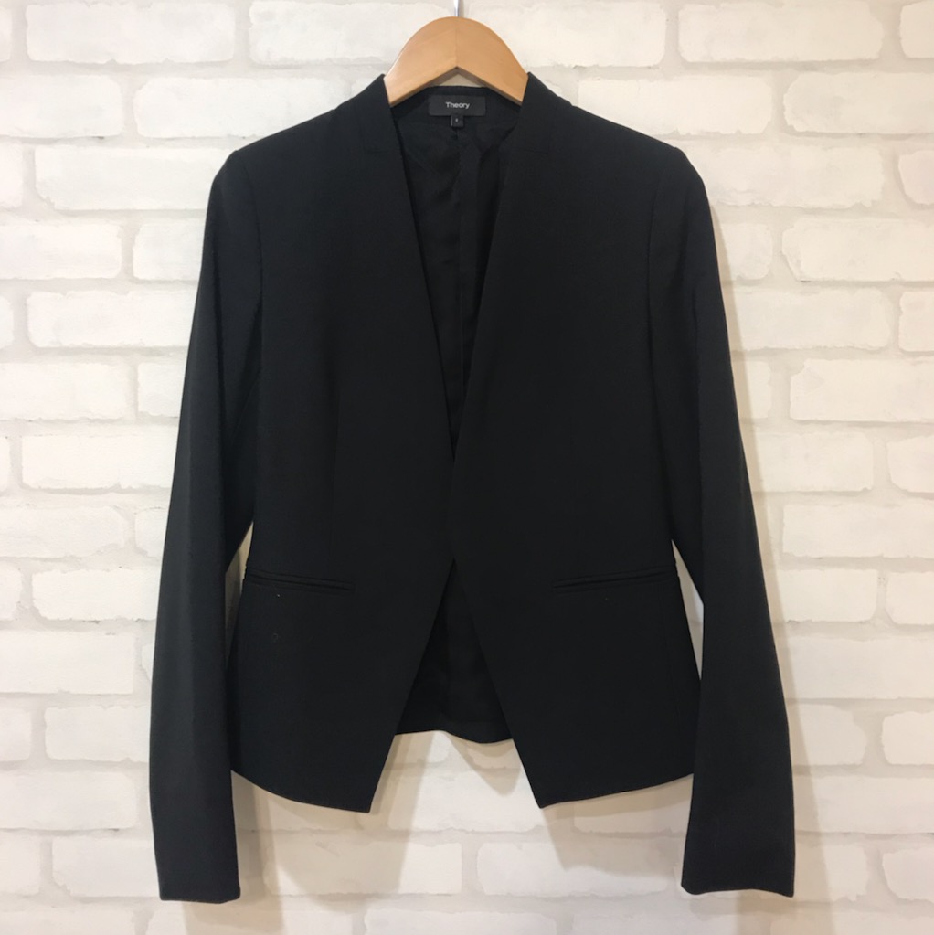 セオリーの01-9904219 Tailor Lanai 総裏 ノーカラー ジャケットの買取実績です。