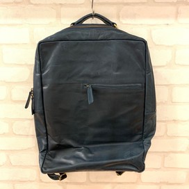 ダコタのネイビー　レザー　リュックサックの買取実績です。