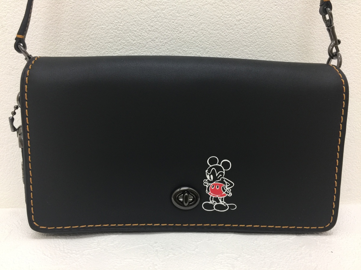 コーチのレザー 黒 　Disney×COACH 20215 　ショルダーバッグの買取実績です。