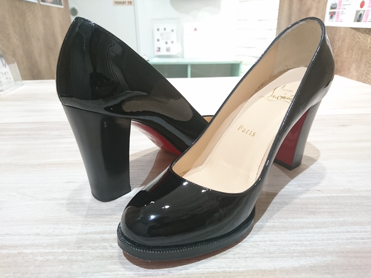 Christian Louboutin すぼまり クリスチャンルブタンパンプス Christian Louboutin すぼまり クリスチャンルブタンパンプス