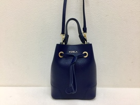 フルラのブルー　STACY　巾着型　ショルダーバッグの買取実績です。