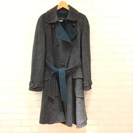 フェラガモ グレー カシミヤ ヘリンボーン コートをブランド洋服買取のエコスタイル銀座本店で買取致しました。
