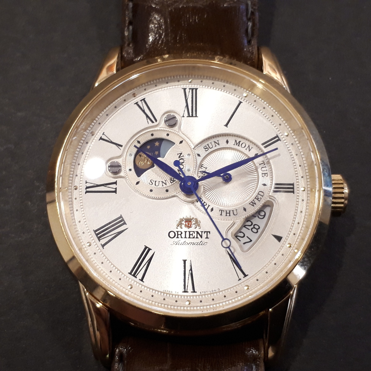オリエントのWV0361ET　サン&ムーン　モダンスケルトン　65周年記念モデル　自動巻き時計の買取実績です。