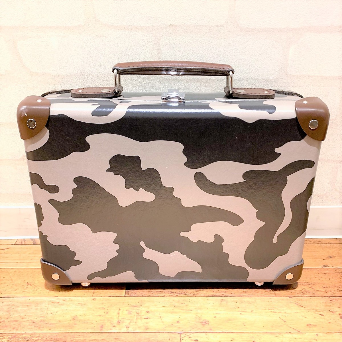 グローブトロッター　ミニユーティリティーケース　レクサス グローブトロッター ミニユーティリティーケース レクサス